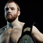 Русский богатырь сломал нос ветерану UFC